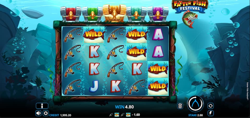 Wild-symboleita Fatter Fish Festivalin peliruudukolla